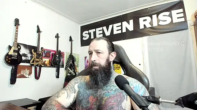 Snapshot of StevenRiseNYC chatting on 1, 11, 2025 StevenRiseNYC online show from 1, 11, 2025