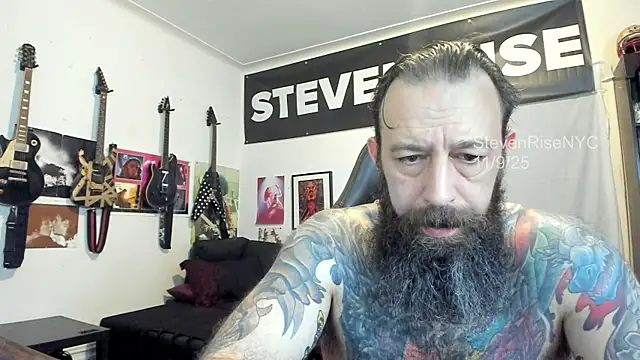 Snapshot of StevenRiseNYC chatting on 9, 11, 2025 StevenRiseNYC online show from 9, 11, 2025