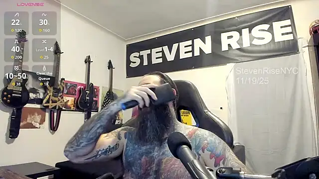 Snapshot of StevenRiseNYC chatting on 19, 11, 2025 StevenRiseNYC online show from 19, 11, 2025