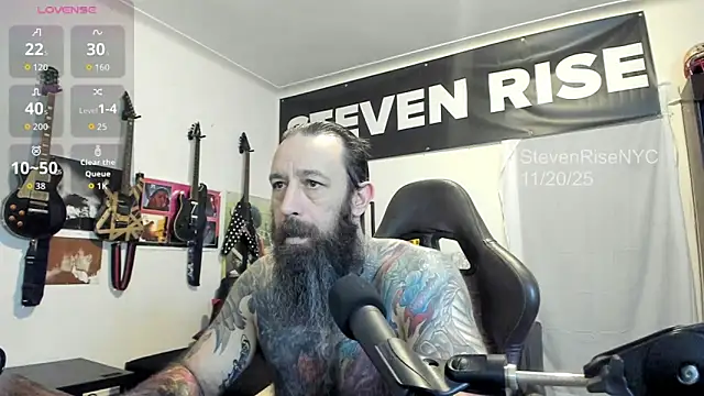 Snapshot of StevenRiseNYC chatting on 20, 11, 2025 StevenRiseNYC online show from 20, 11, 2025