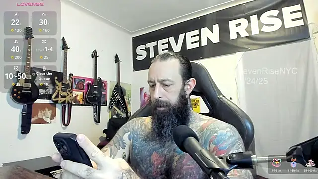 Snapshot of StevenRiseNYC chatting on 24, 11, 2025 StevenRiseNYC online show from 24, 11, 2025