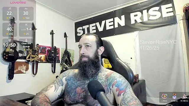 Snapshot of StevenRiseNYC chatting on 27, 11, 2025 StevenRiseNYC online show from 27, 11, 2025