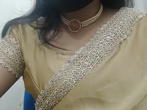 Lovely Siri 23 online show from 12, 4, 2026