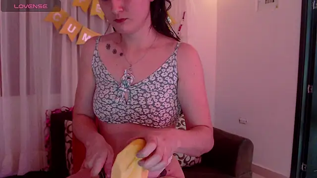 AlissonnFoxx online show from 23, 2, 2025