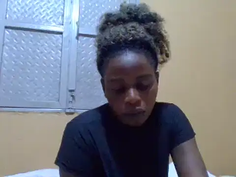 Snapshot of sweetbabra1 chatting on 18, 3, 2025 sweetbabra1 online show from 18, 3, 2025