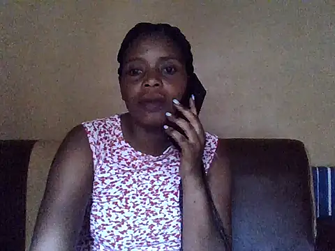 Snapshot of sweetbabra1 chatting on 14, 12, 2025 sweetbabra1 online show from 14, 12, 2025