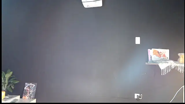 skinny Raven online show from 28, 10, 2025