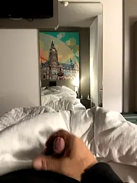 Snapshot of neugrg chatting on 6, 10, 2025 neugrg online show from 6, 10, 2025