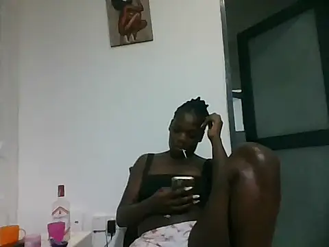Snapshot of NAUGHTY__EBONY chatting on 24, 5, 2026 NAUGHTY EBONY online show from 24, 5, 2026