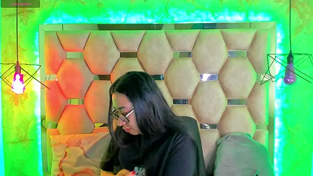 sayumi dirty online show from 24, 1, 2025