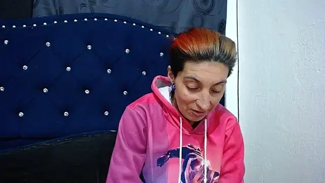 anyu1306 online show from 6, 1, 2025