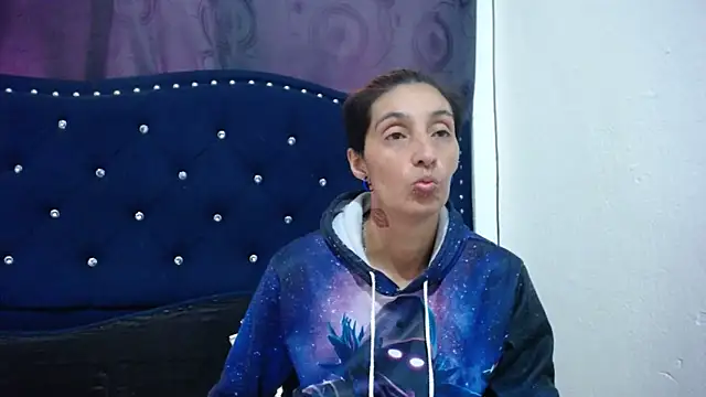 anyu1306 online show from 17, 1, 2025