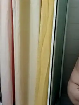 Snapshot of JOHANNA9MOI02 chatting on 15, 11, 2025 JOHANNA9MOI02 online show from 15, 11, 2025