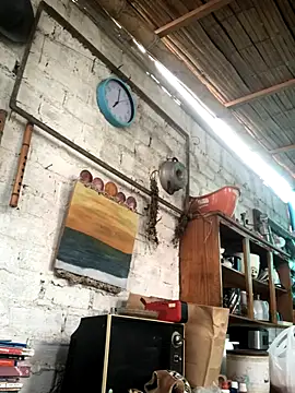 Snapshot of kvr27 chatting on 9, 11, 2025 kvr27 online show from 9, 11, 2025