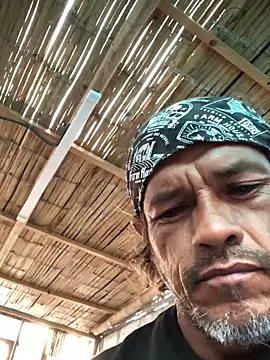 Snapshot of kvr27 chatting on 14, 11, 2025 kvr27 online show from 14, 11, 2025