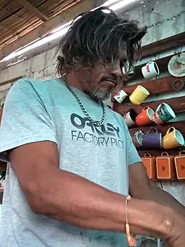 Snapshot of kvr27 chatting on 25, 11, 2025 kvr27 online show from 25, 11, 2025