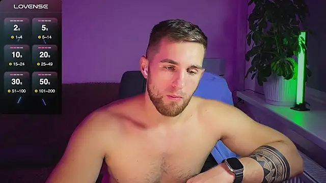 Snapshot of Sweeet__boy chatting on 25, 10, 2025 Sweeet boy online show from 25, 10, 2025