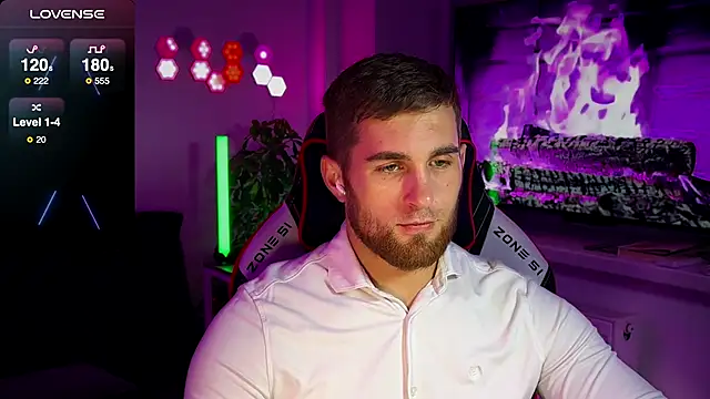 Snapshot of Sweeet__boy chatting on 7, 11, 2025 Sweeet boy online show from 7, 11, 2025