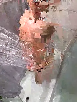 Snapshot of leahcimnikral chatting on 13, 9, 2025 leahcimnikral online show from 13, 9, 2025