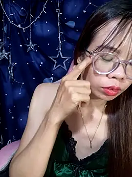   Mai-love19   online show from 19, 10, 2025