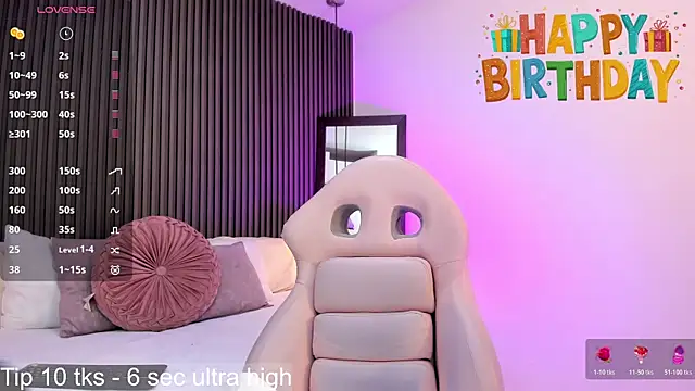 Snapshot of pervert_lizza chatting on 29, 10, 2025 pervert lizza online show from 29, 10, 2025