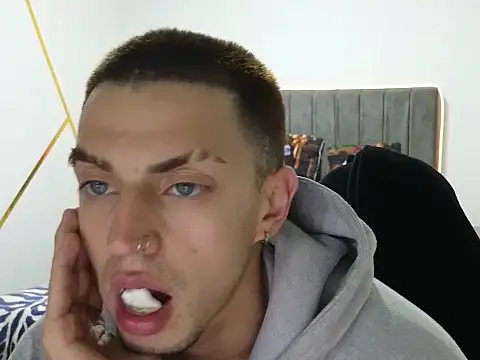 perlman gigolo2 online show from 5, 12, 2025