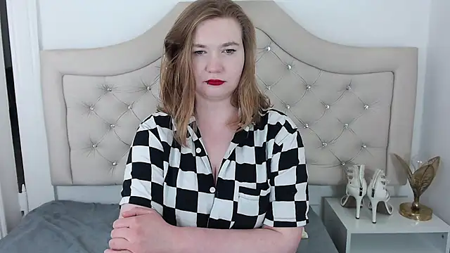 LaraDream online show from 31, 1, 2025