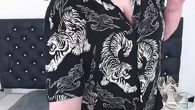 LaraDream online show from 21, 2, 2025