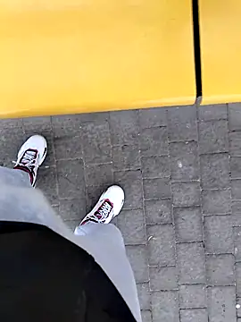 Snapshot of FinalArgument chatting on 14, 12, 2025 FinalArgument online show from 14, 12, 2025