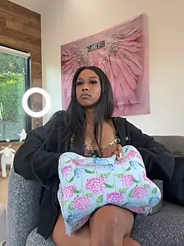 mismialove online show from 24, 2, 2026