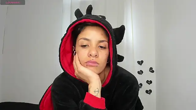 Snapshot of luci_fer_devil chatting on 21, 2, 2025 luci fer devil online show from 21, 2, 2025